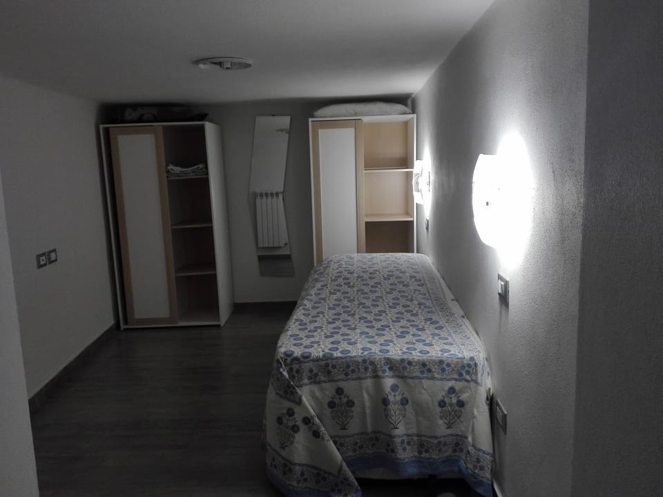 Living room, Bedroom