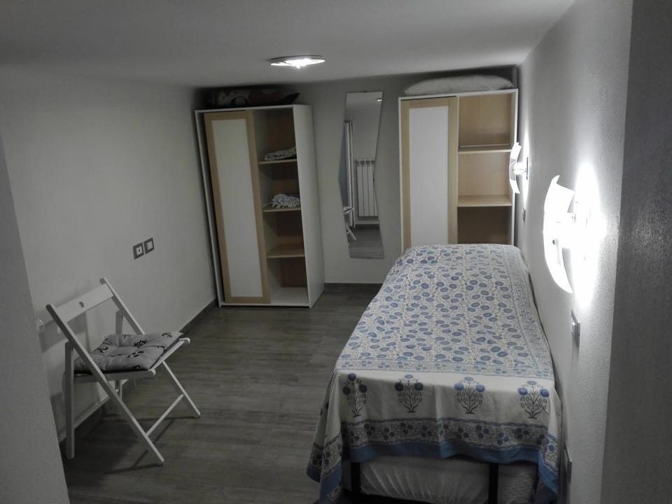 Living room, Bedroom