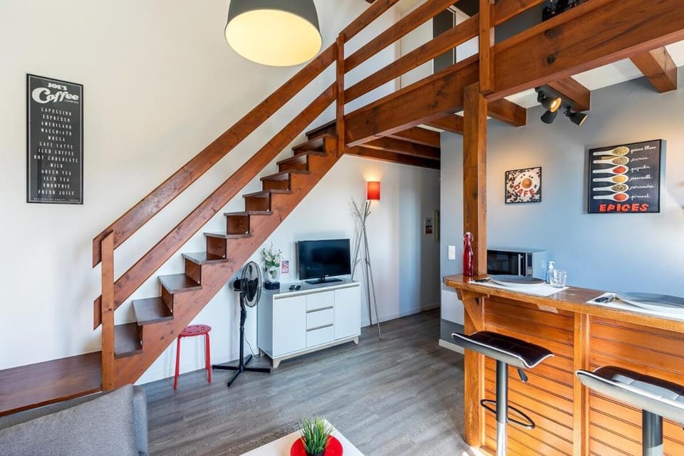 DUPLEX DESIGN TERRASSE - Parking Apartment in Mont-de-Marsan