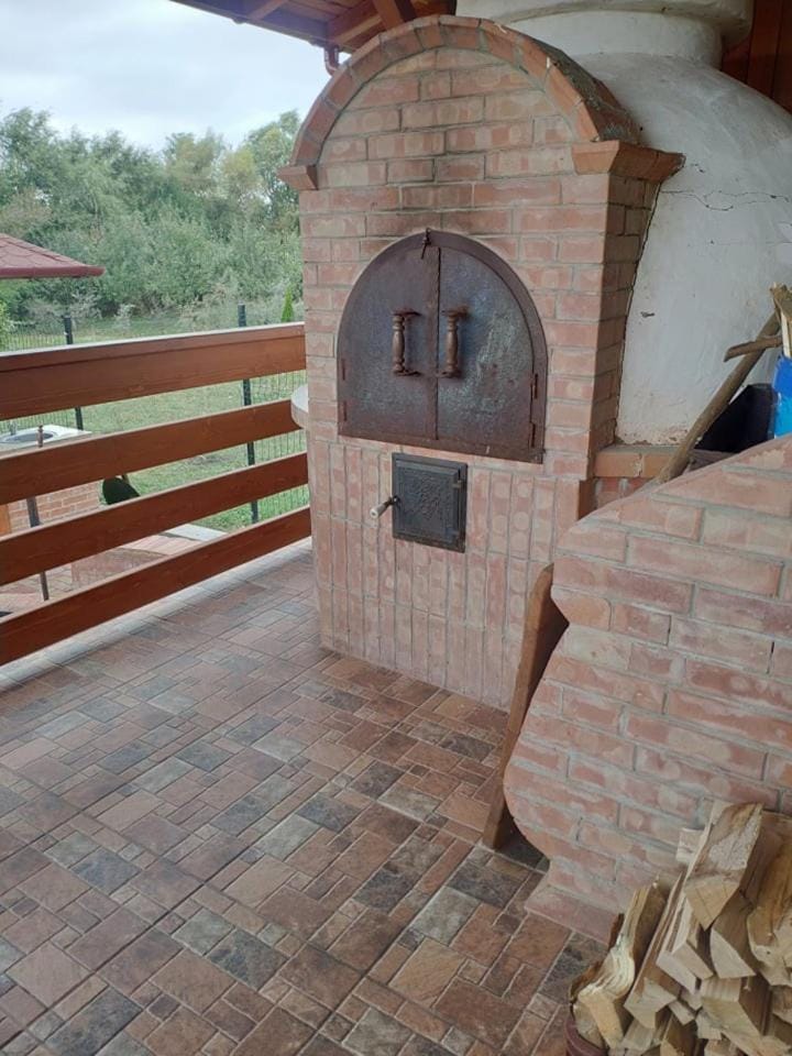 Gondos Vendégház Bed and Breakfast in Romania