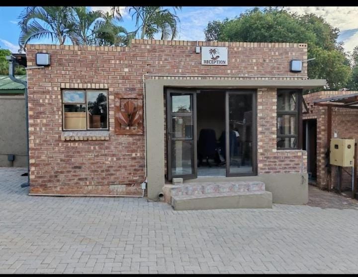 liam travel inn Bed and Breakfast in South Africa