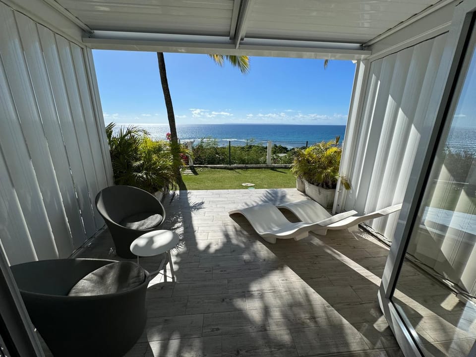 Patio, Day, View (from property/room), Balcony/Terrace, Sea view