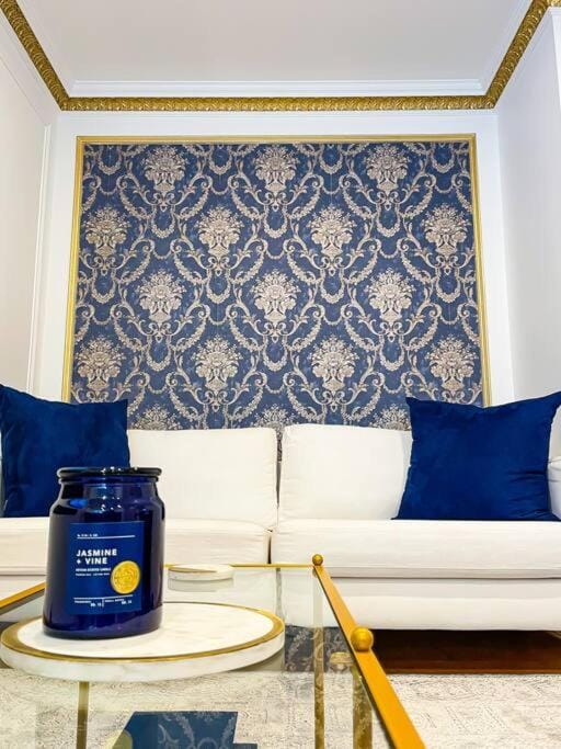 Luxurious Room near LaGuardia & JFK Apartment in Queens