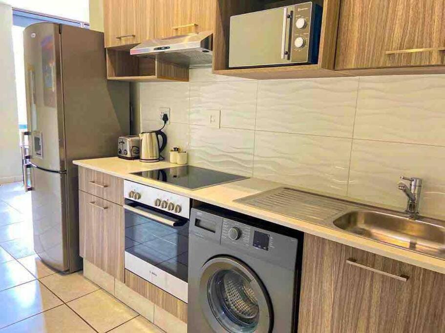 Coffee/tea facilities, Kitchen or kitchenette