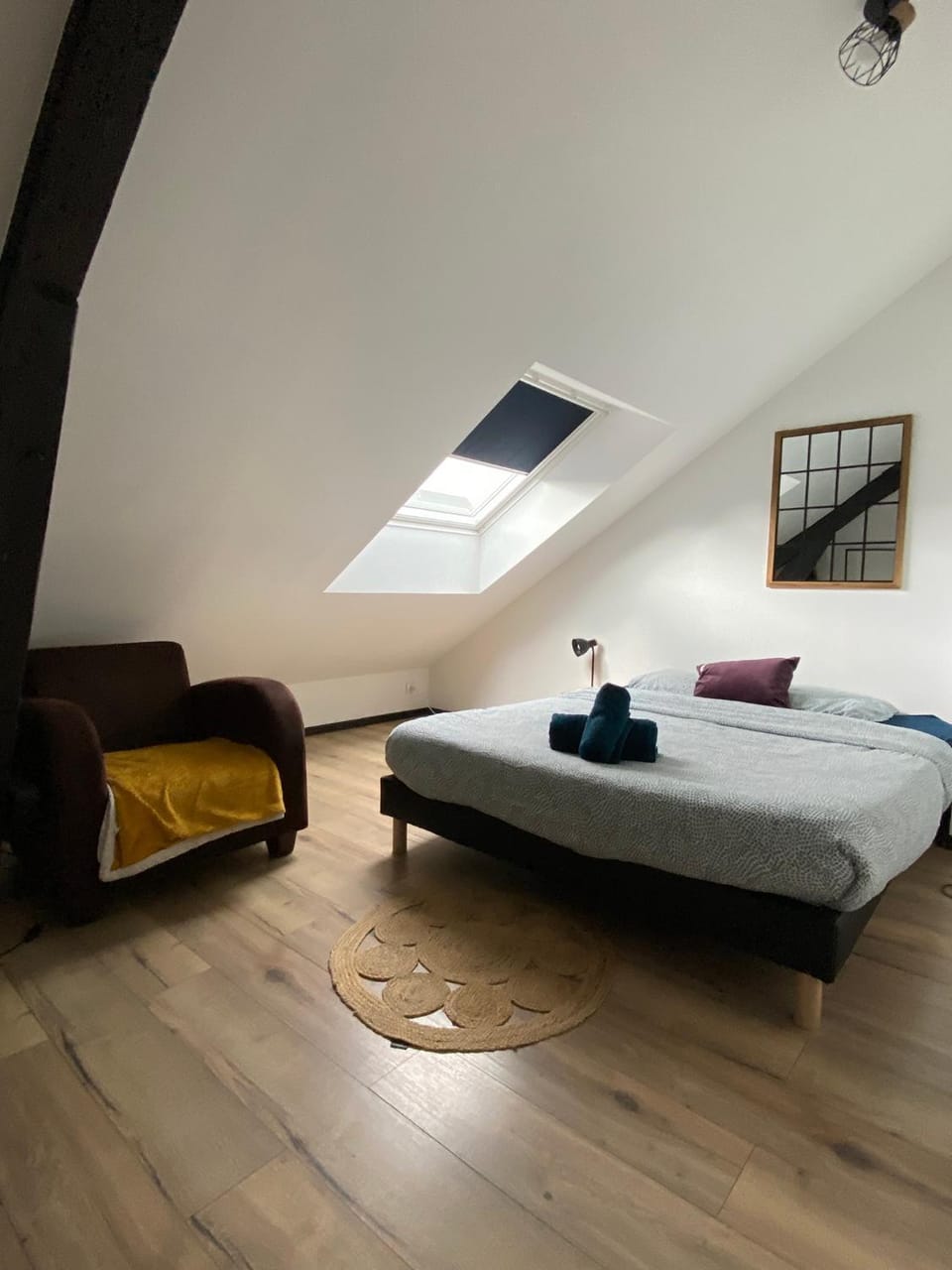 Bed, Night, Photo of the whole room, Bedroom