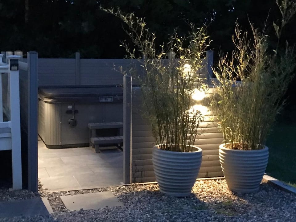 River Coquet Luxury Hot Tub Retreat Campground/ 
RV Resort in England