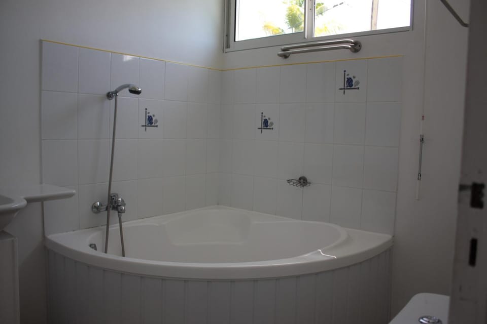 Shower, Bathroom, Bath