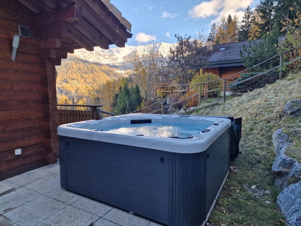 Hot Tub, Other, Area and facilities