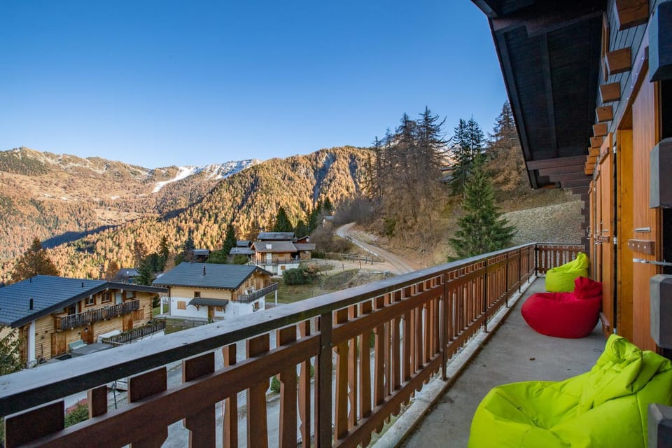 Balcony/Terrace, Other, Mountain view