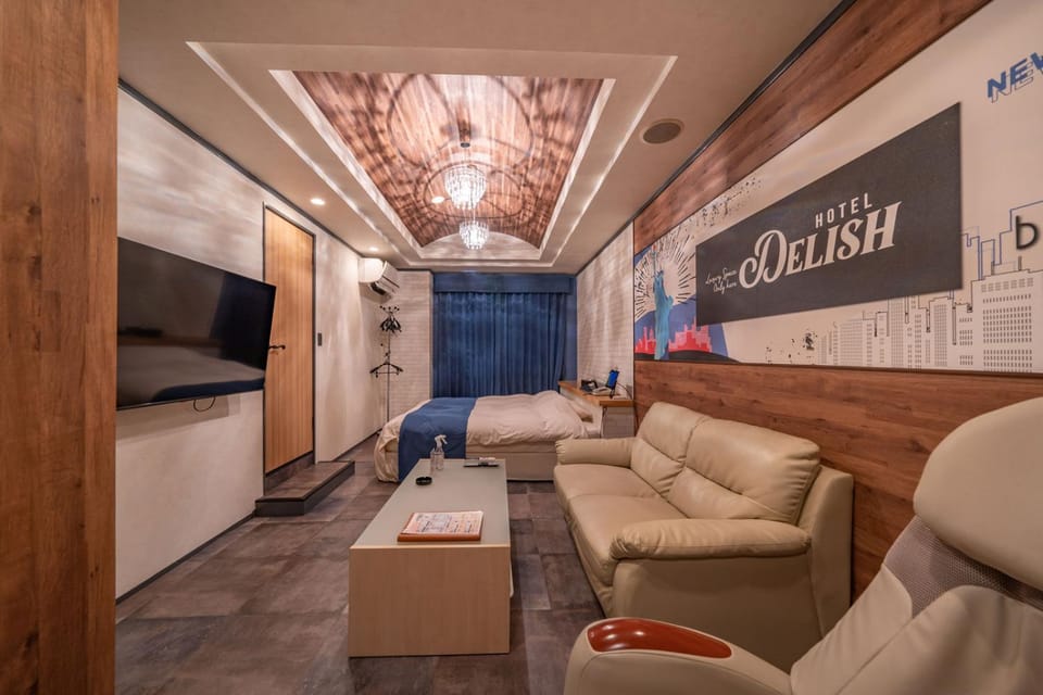 Massage, TV and multimedia, Living room