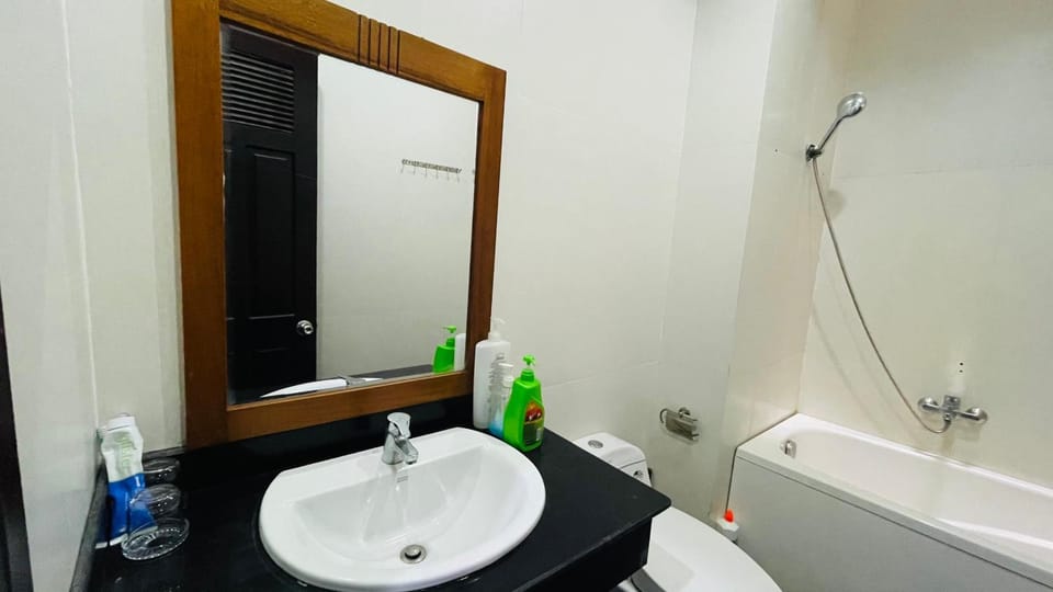Rose Homestay MyKheBeach Apartment in Da Nang