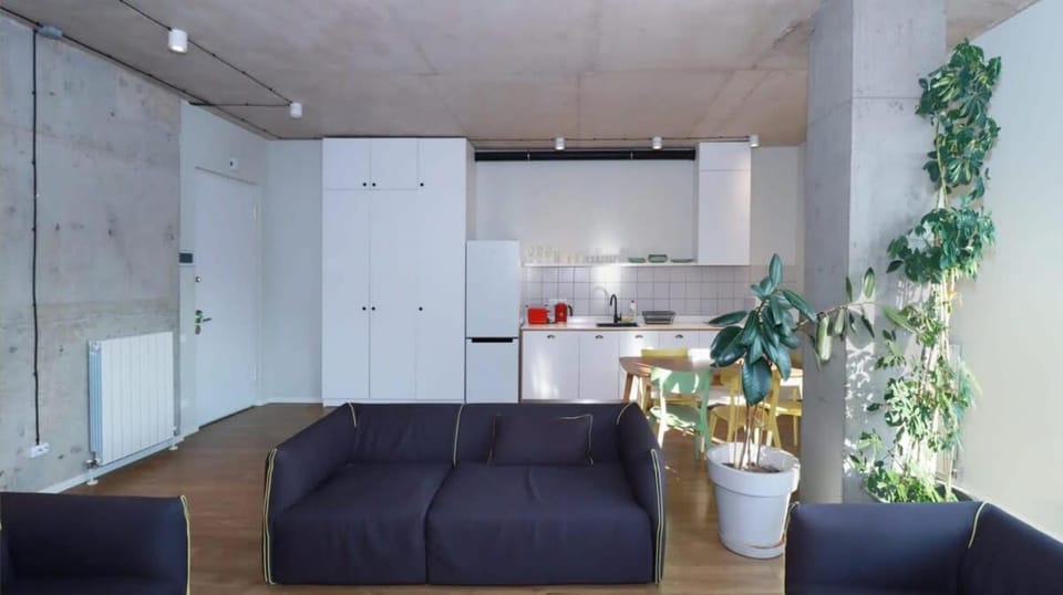 2BR apartment with 2 balconies in heart of the city Apartment in Tbilisi, Georgia