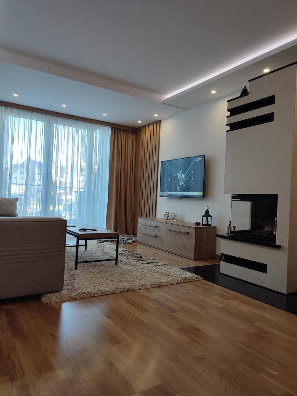 Communal lounge/ TV room