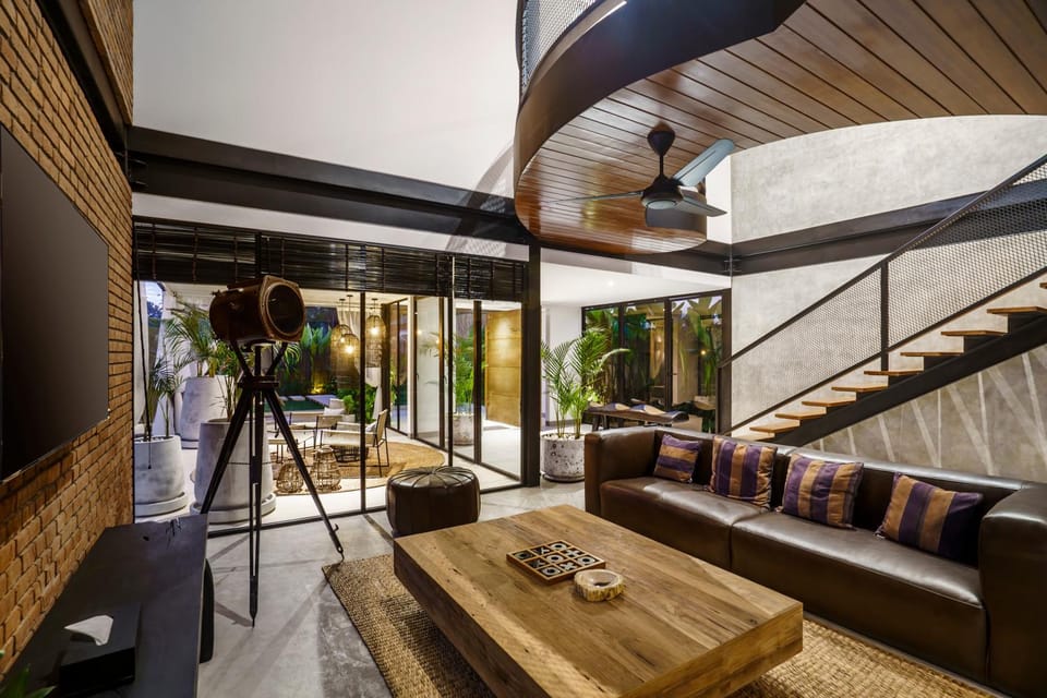 TV and multimedia, Living room, Seating area