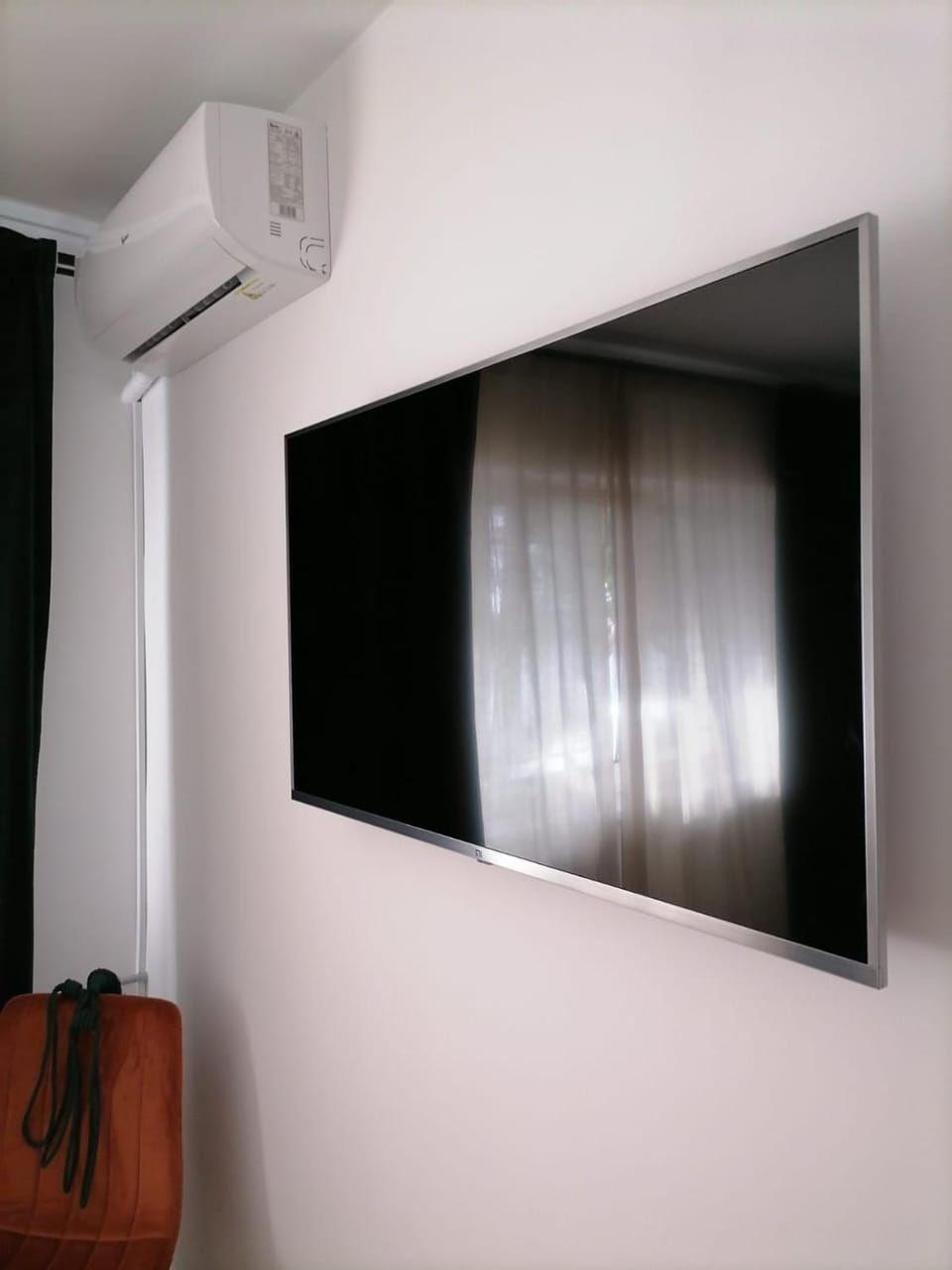 TV and multimedia, air conditioner