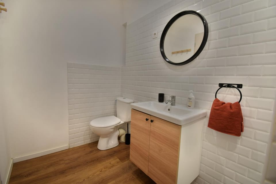Appartement cosy à 50 m de la plage et du port Apartment in Mèze