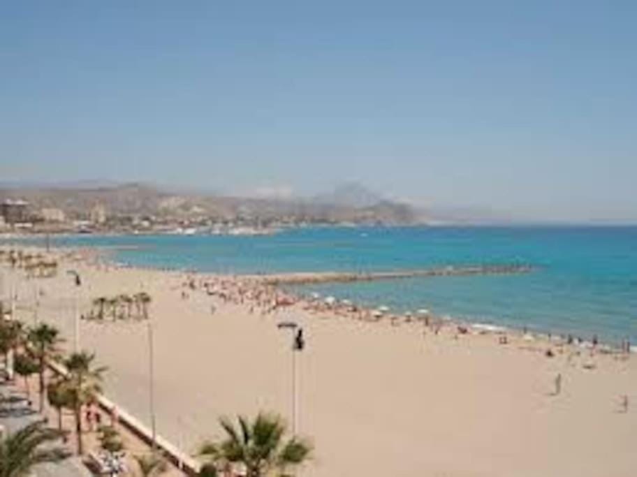 a 1 MINUTO DE LA PLAYA DEL CAMPELLO Apartment in El Campello