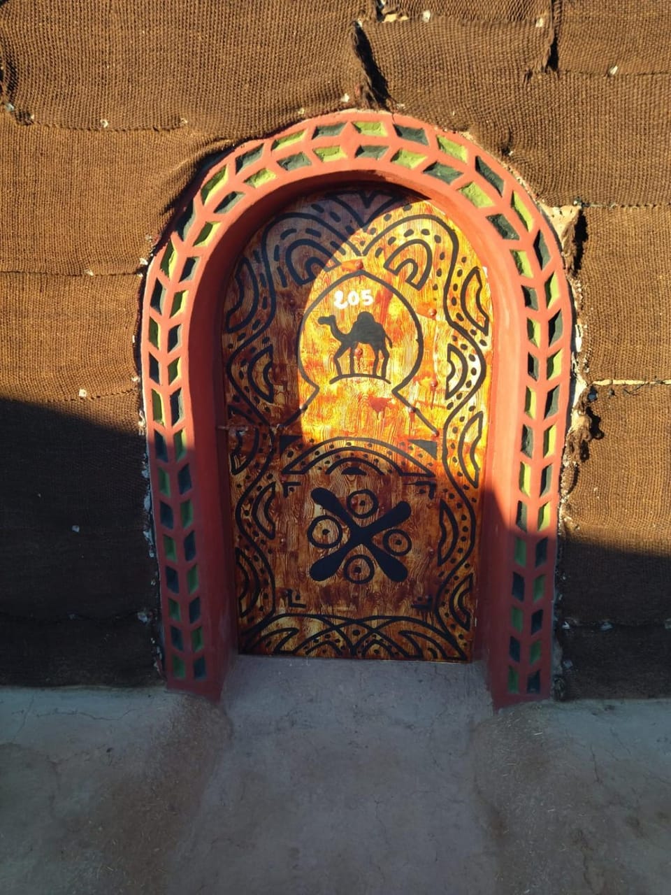 Facade/entrance