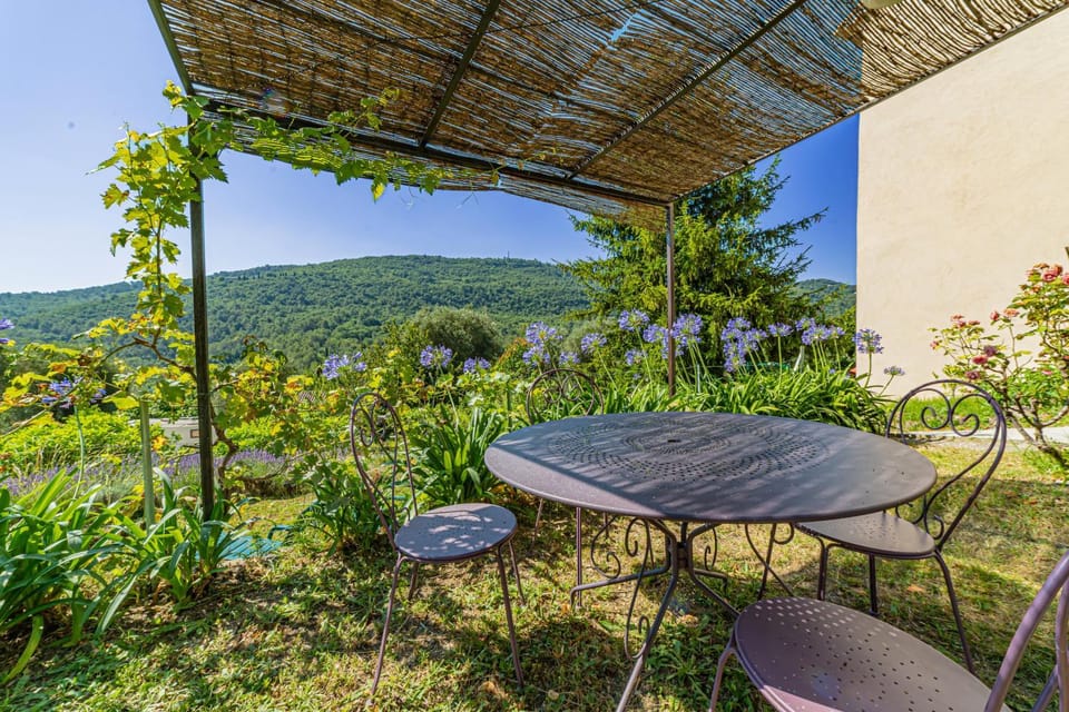 2 Bed Apartment Sleeps 6 - Pets Ok - Free Parking Apartment in French Riviera