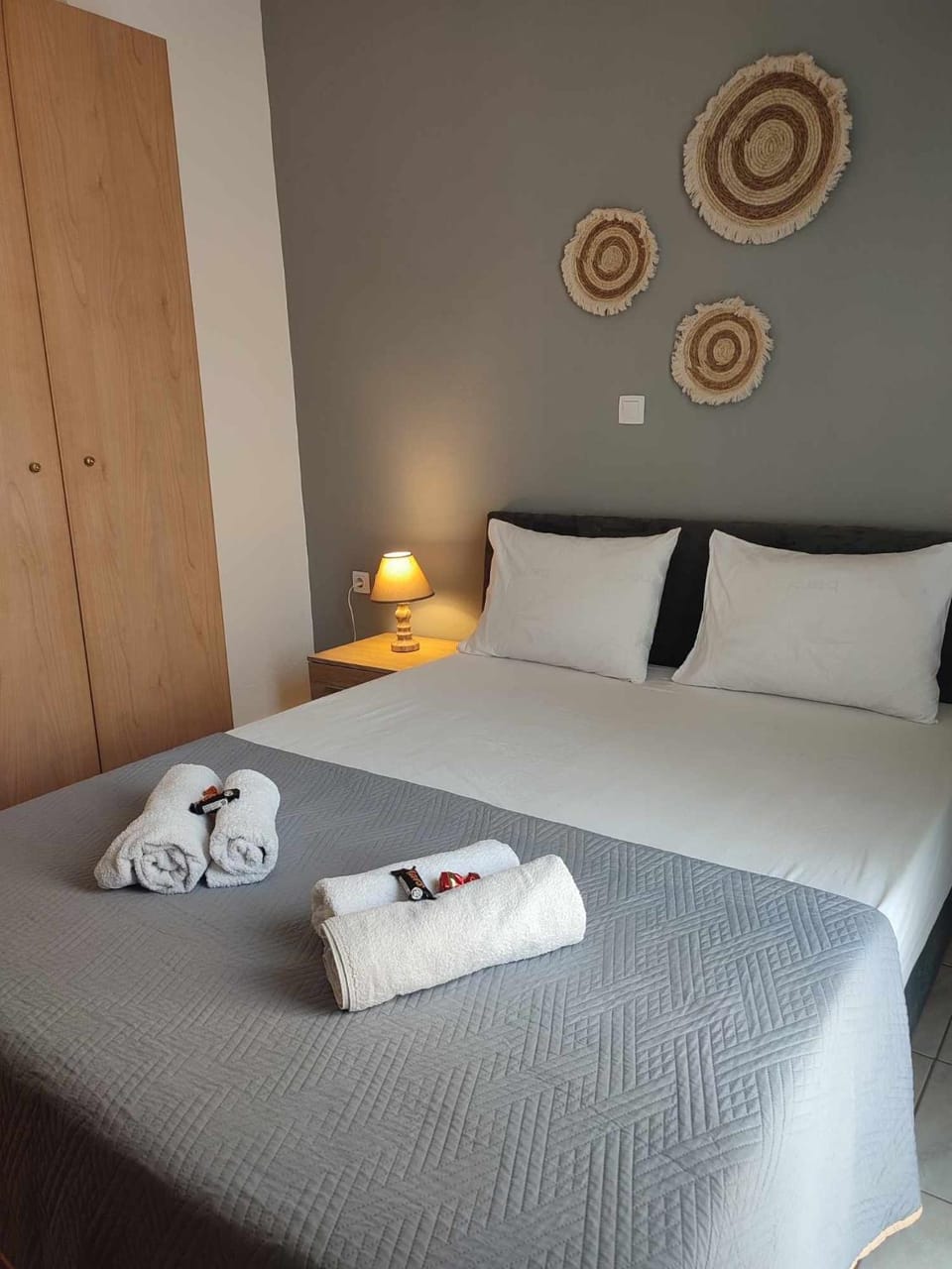 Bed, Bedroom, wardrobe