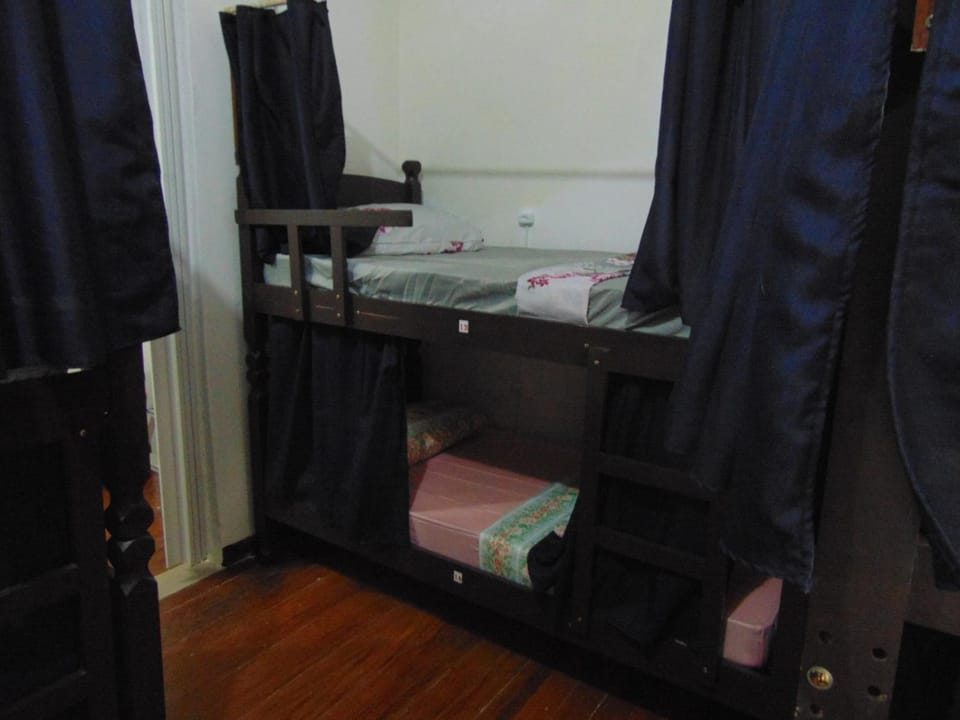 bunk bed