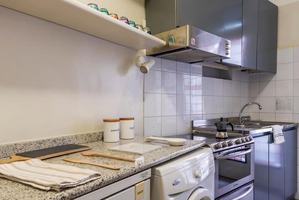 Anita Flexyrent apt in Brera district A.C. WiFi Apartment in Milan