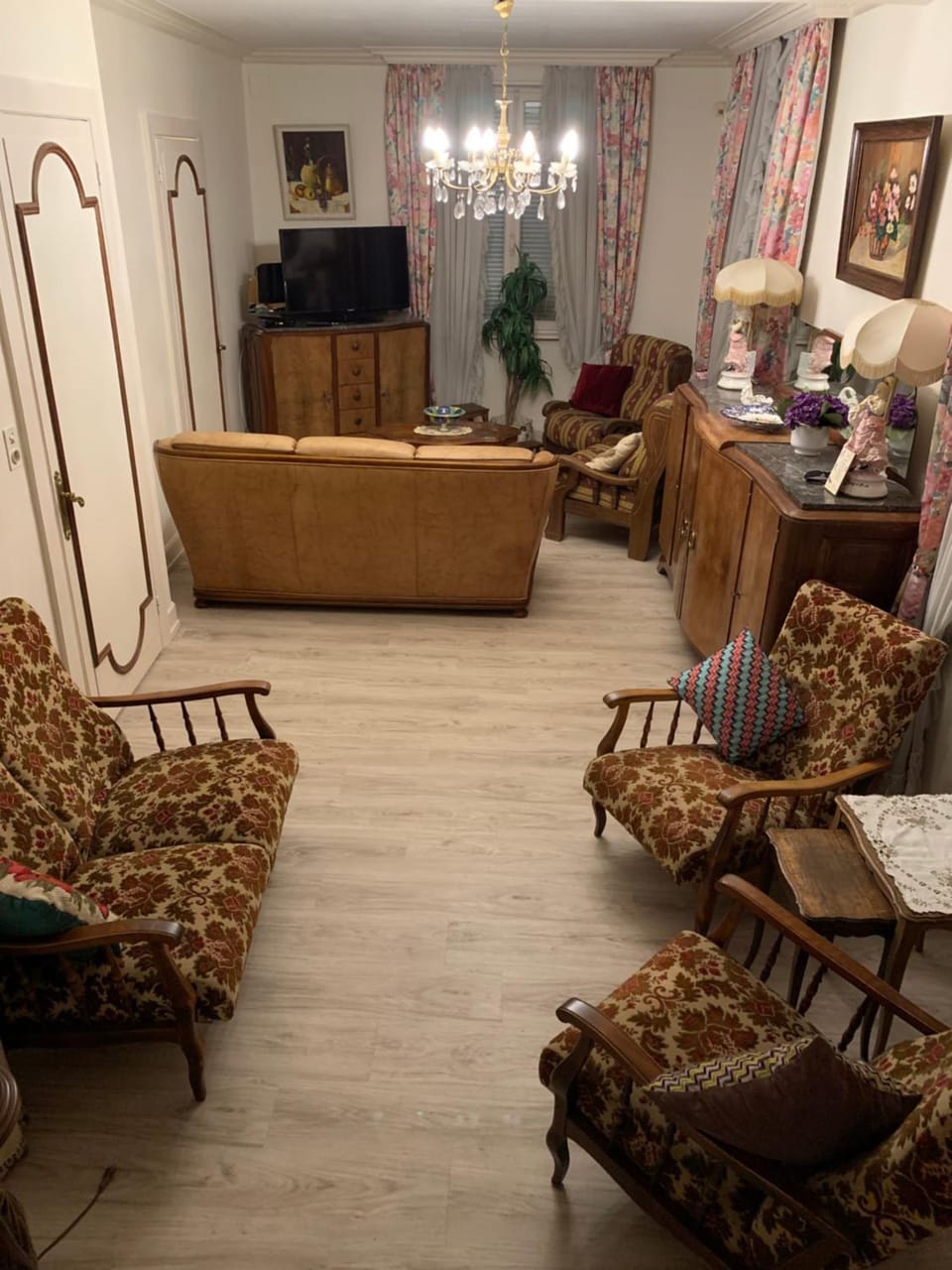 Seating area