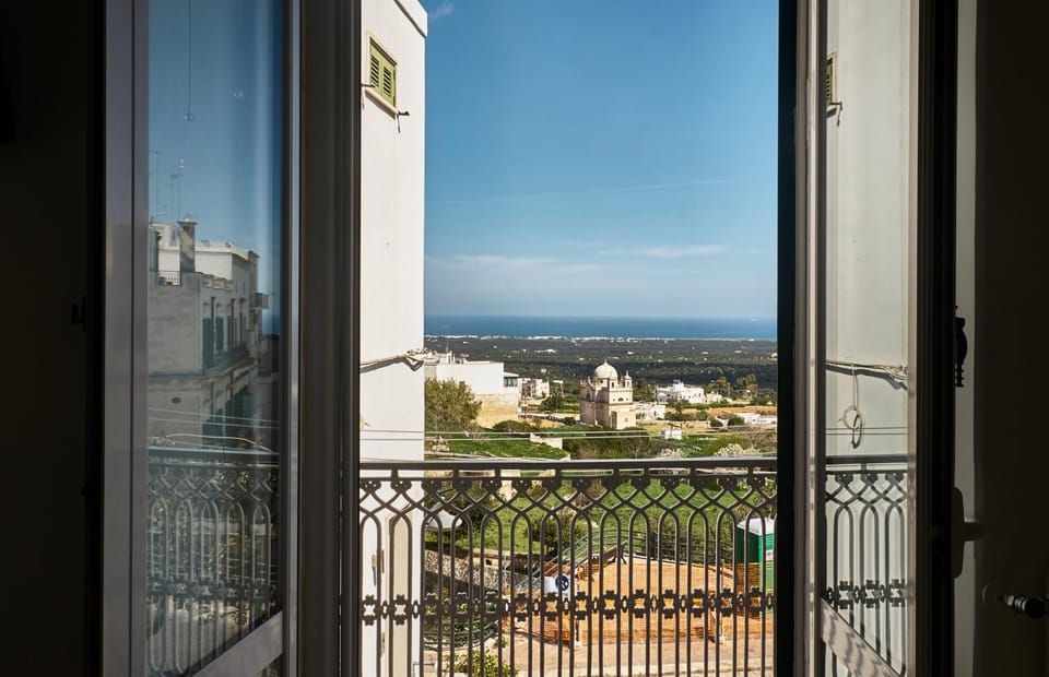 View (from property/room), View (from property/room), City view, City view