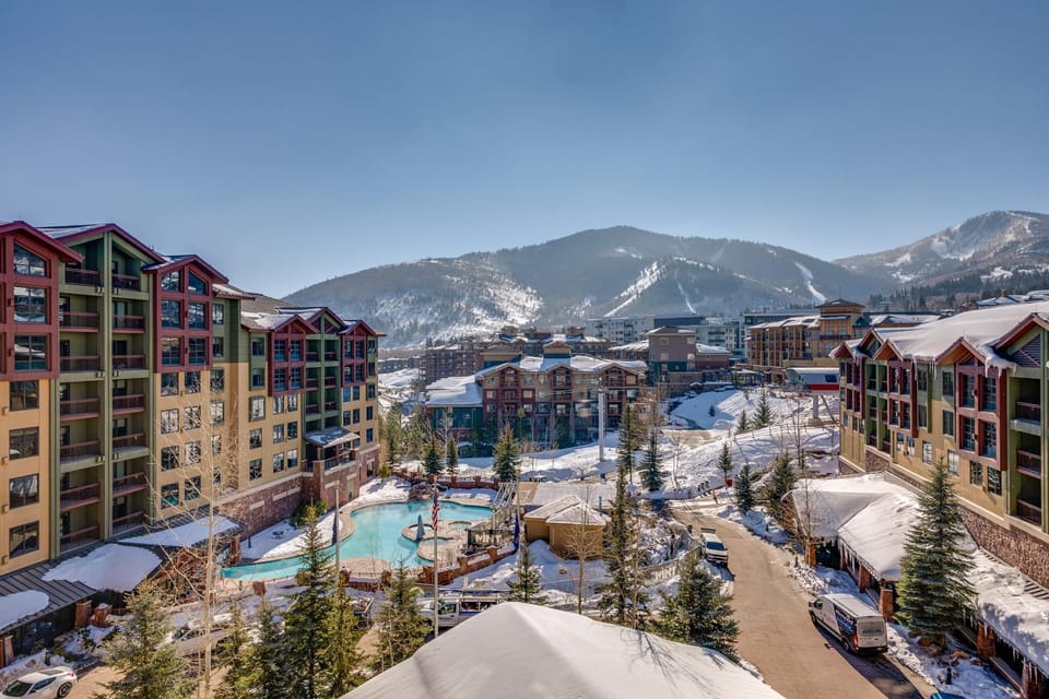 Ski-In/Ski-Out Park City Condo: Fireplace & View! House in Wasatch County