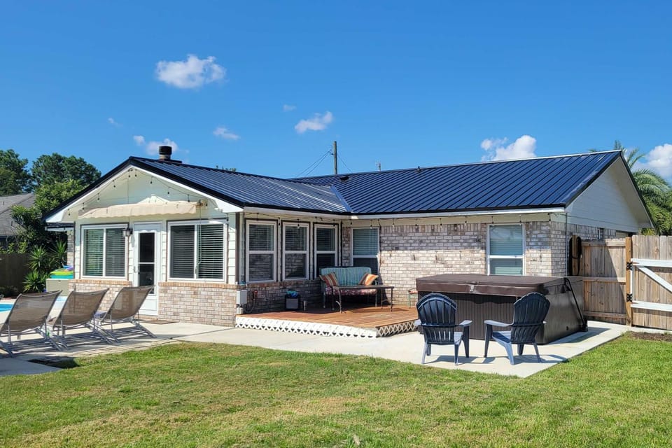 Welcoming Pensacola Home w/ Spacious Yard! House in Alabama