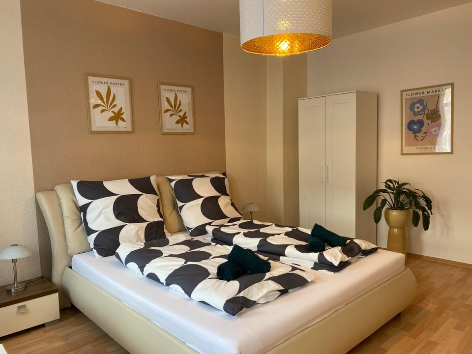 Bed, Photo of the whole room