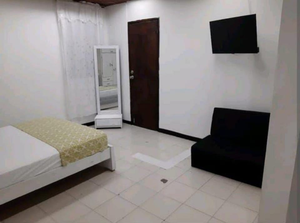 TV and multimedia, Photo of the whole room