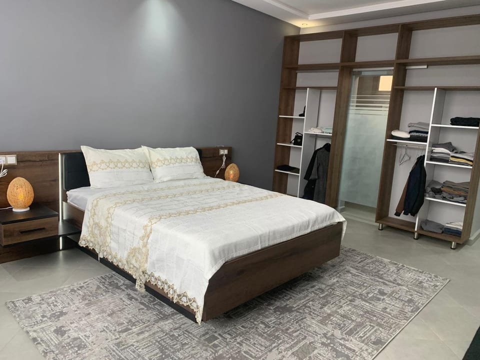 Bed, Bedroom, wardrobe