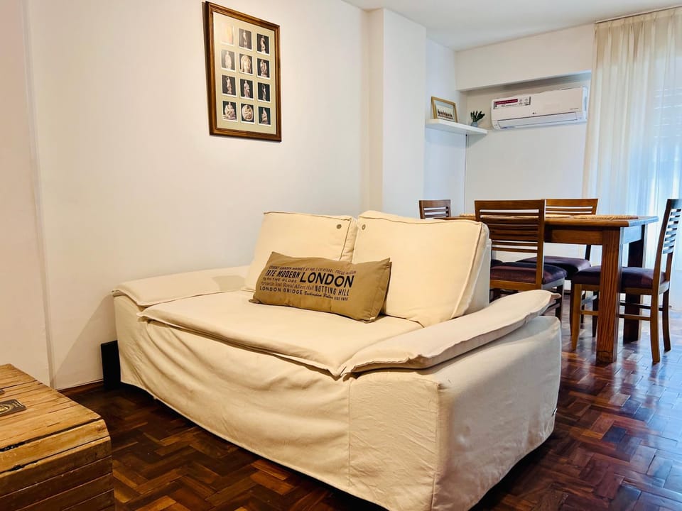Encantador departamento Buenos Aires 1400 Apartment in Cordoba