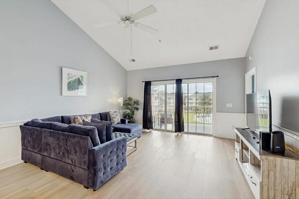 Carnation 302 Apartment in Carolina Forest