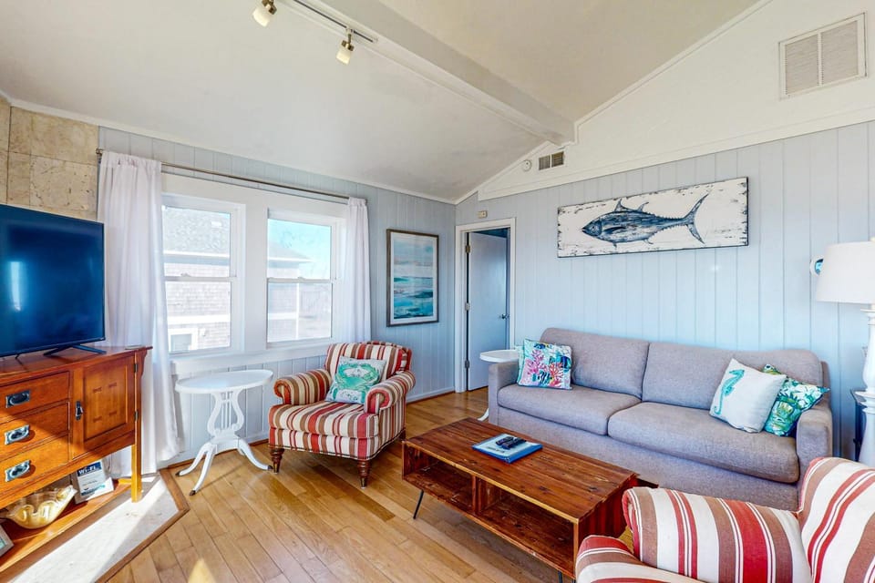 FOMV18 Sand Shack House in Frisco