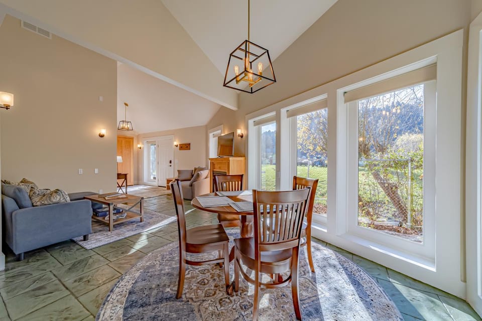 The Pool House House in Ferndale