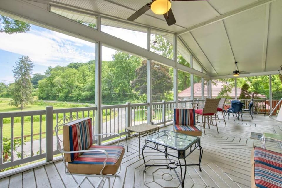 Cameron Lakeside House in Lake Junaluska