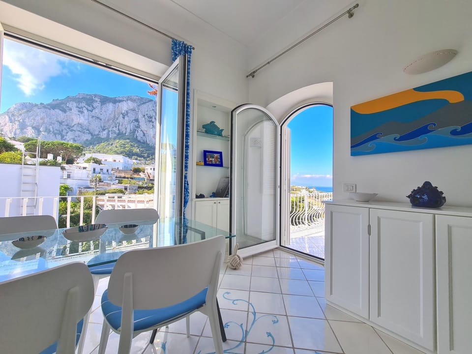 Blu Acquaviva Apartment in Marina Grande