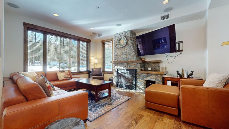 Woodwinds #1271 townhouse House in Mammoth Lakes