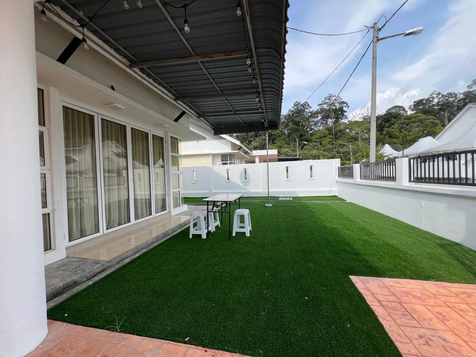 D JANNAH HOMESTAY SERI ISKANDAR PERAK House in Perak Tengah District