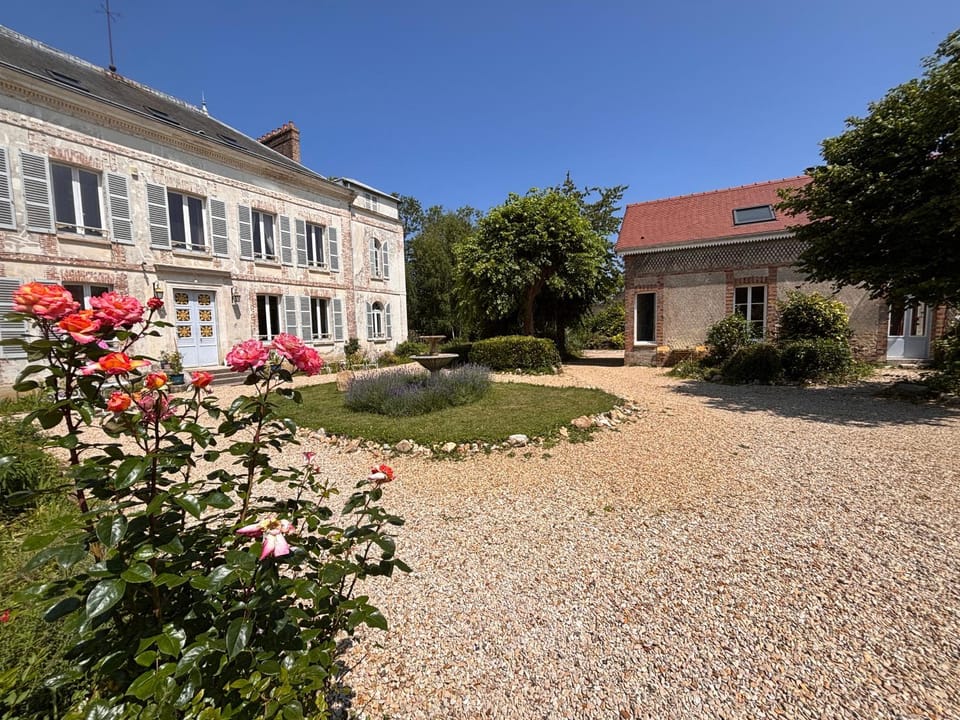 Property building, Day, Garden view