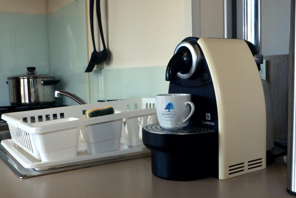 Coffee/tea facilities, Kitchen or kitchenette
