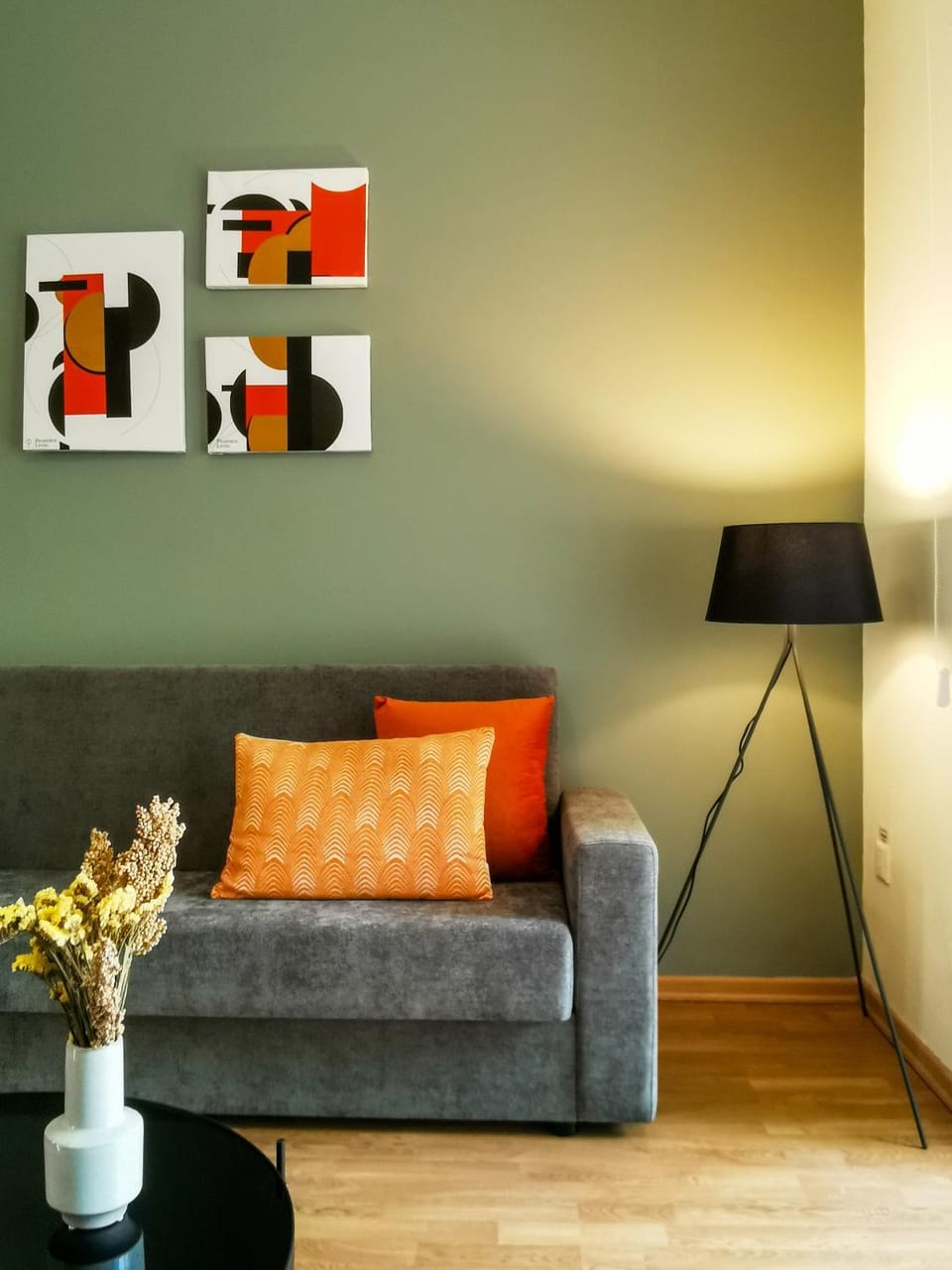 Living room, Decorative detail