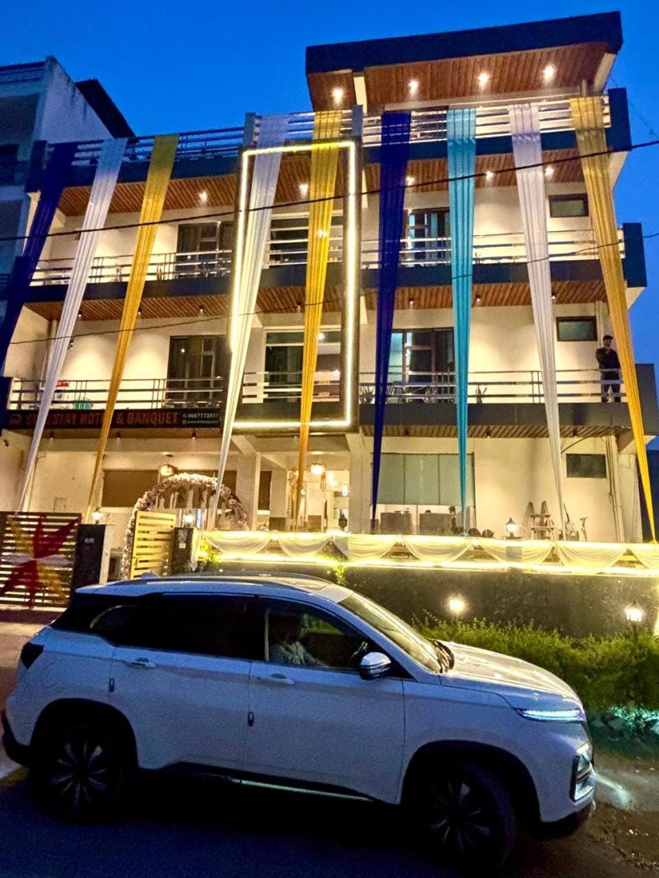 Property building, Facade/entrance