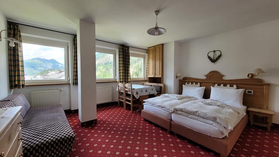 Bed, View (from property/room), Living room, Garden view, Mountain view, furniture