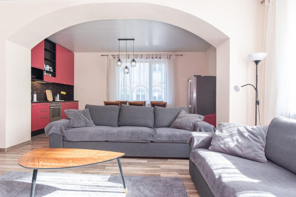 Living room, Seating area