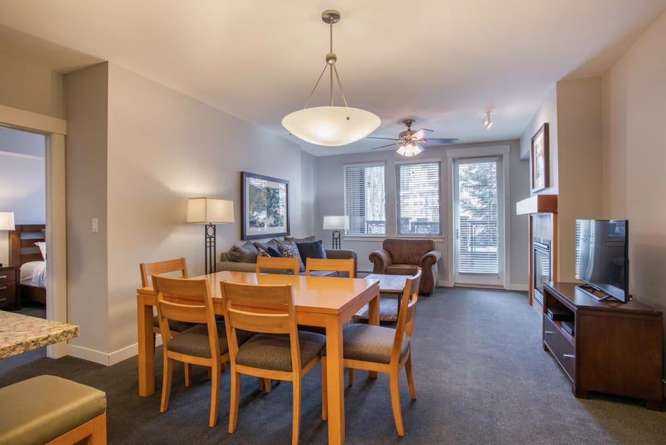 Beautiful Fraser Crossing Founders Pointe Condo with Upgraded Furnishings condo Apartment in Winter Park