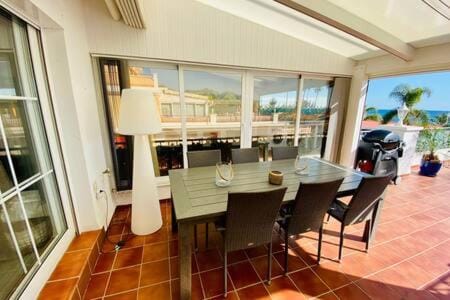 Apartamento en primera linea de playa Apartment in Nerja