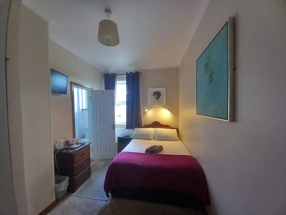 Bay View Guesthouse Bed and Breakfast in Galway
